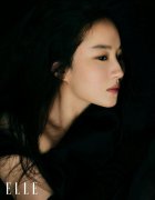 女性时尚服装图片封面(女装杂志封面)