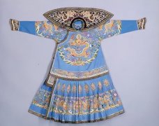 中国传统女性服装是什么