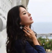 38岁女性服装穿搭(38岁女性服装穿搭图)