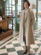 女性黑白灰服装(黑白灰衣服搭配图片女)