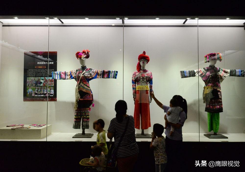 延续千年的彝族服饰被称“民族历史文化活化石”，如今却濒临消亡