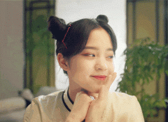 适合中式服装的女性穿搭(女人穿中式服装好看吗)