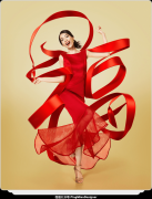 女性服装色彩设计作业排版(服装色彩搭配ppt免费)