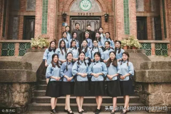 民国时期老师服装女性(民国学生服装女叫什么)