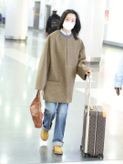 40岁女性的服装款式图(40岁气质女人服装图片大全)