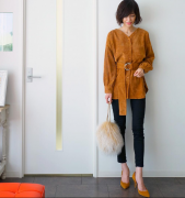 40岁女性的服装搭配(适合40岁女人的服装搭配)