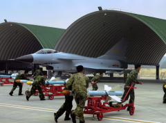 印度女性空军服装图片(印度第一位女空军)