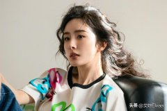 女性衬衫职业服装搭配(女性衬衫职业服装搭配)