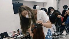 化妆品牌平均利润排行榜(化妆品品牌销量排行榜前十名)