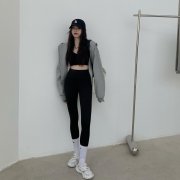 健身瑜伽服装大全女性版(健身瑜伽服装大全女性版图片)