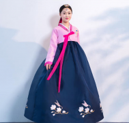 朝鲜女性服装的发展史论文(朝鲜服装演变)