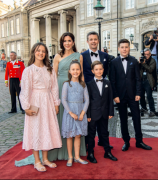 丹麦女孩化妆包包品牌排行榜(丹麦女孩化妆包包品牌排行榜图片)