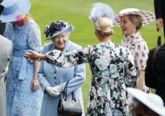 英国高贵职业女性服装(英国贵妇人服装)