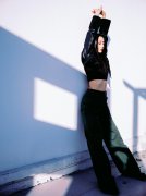 女性服装剪影果图片素材(女人剪影图片素材)