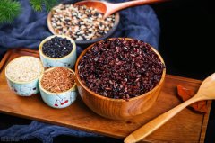 3睡前1个方法减大肚腩(睡前3个动作暴瘦肚子)