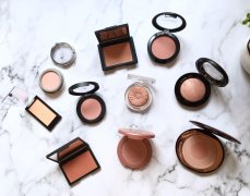 中年显嫩化妆品牌排行榜(中年抗衰老的化妆品哪个牌子好)