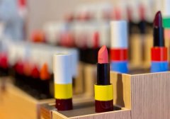 化妆品空瓶回收品牌排行榜(回收化妆品瓶子)