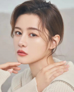 紧致化妆品品牌排行榜(皮肤紧致的化妆品排行榜)