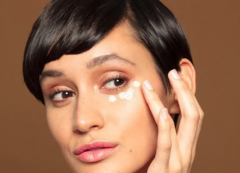 化妆品推荐排行榜平价品牌(化妆品平民品牌排行榜)