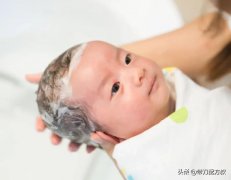 袋鼠妈妈品牌化妆品排行榜(袋鼠妈妈护肤是牌子的吗?)